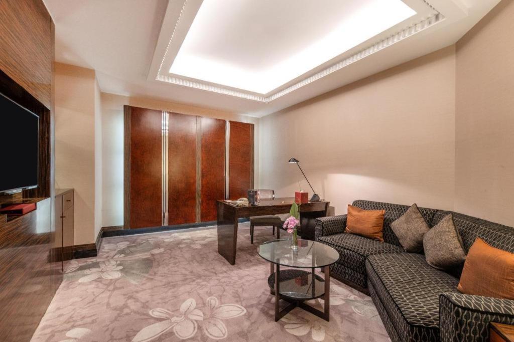 Grand Soluxe Zhongyou Hotel Shanghai Exterior photo